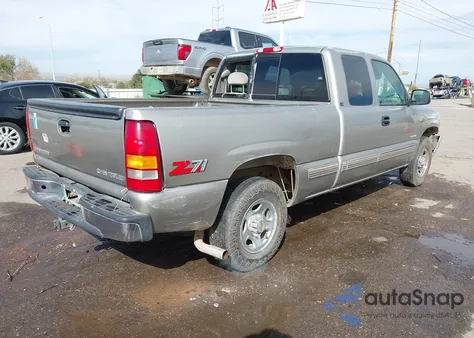1999 Chevrolet Silverado 1500 Ls z USA, uszkodzony, nr VIN 1GCEK19T6XE162070